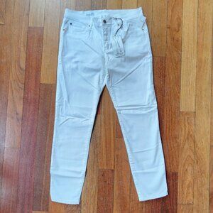 NWT GAP White Legging Jeans Size 28 R